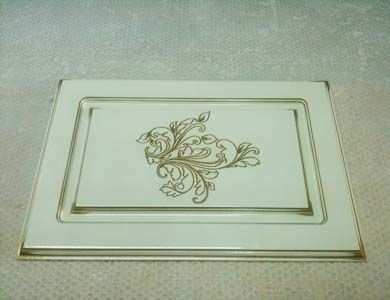 Фасад с золотой патиной Фасад с золотой патиной